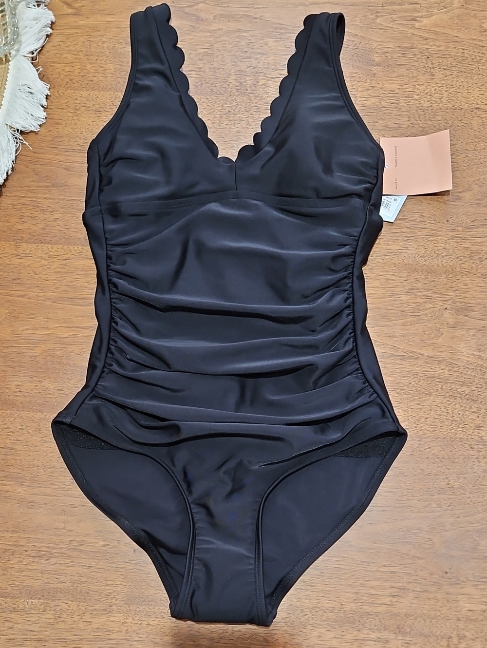 Shade & Shore Black Scallop V-Neck Ruched One-Piece Swimsuit